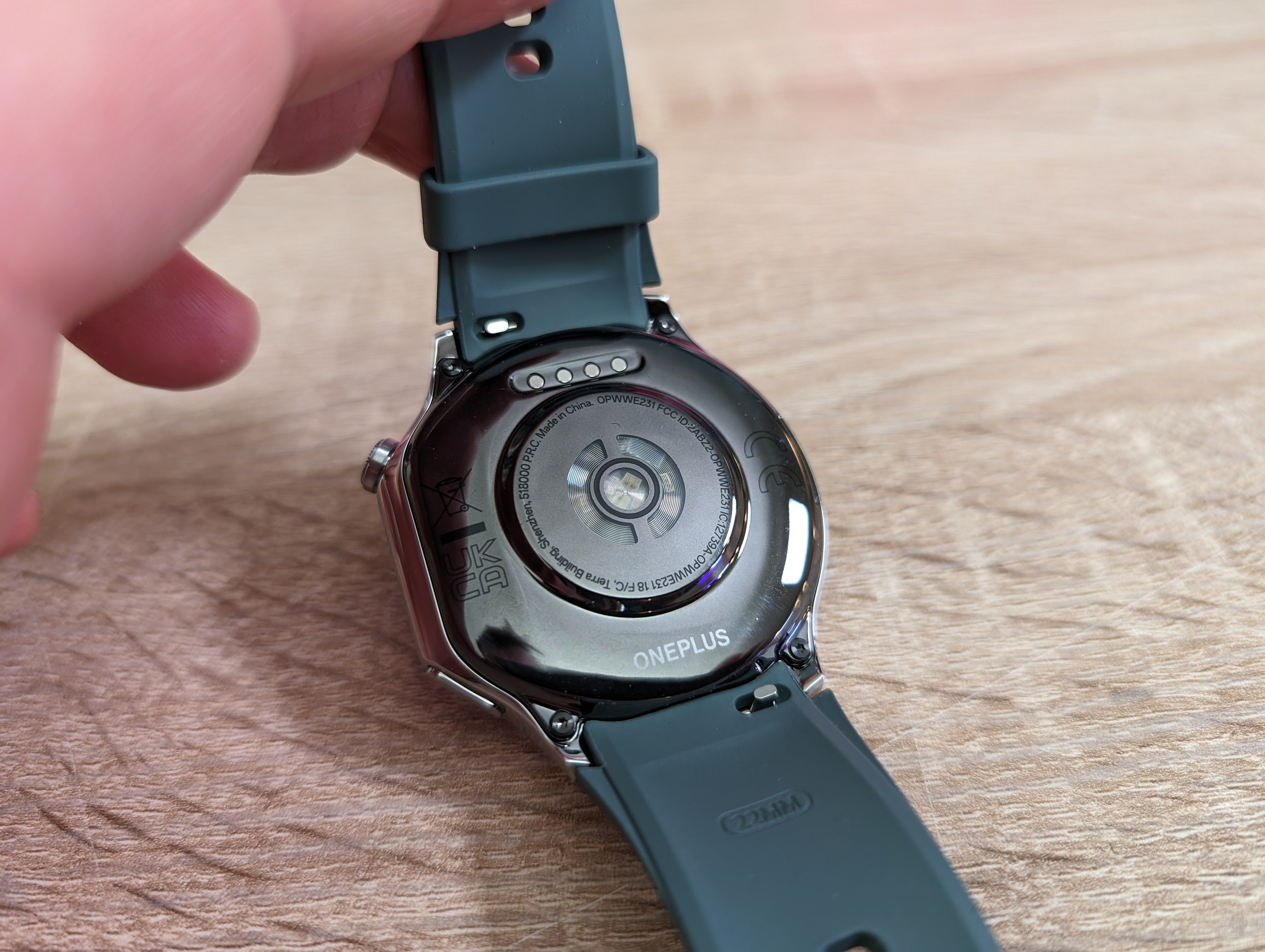 OnePlus Watch 2 sensoren.jpg